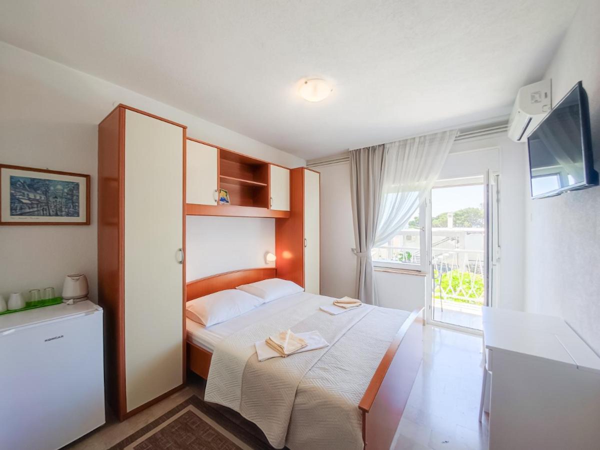B&B Villa Ivona Башка-Вода Екстер'єр фото